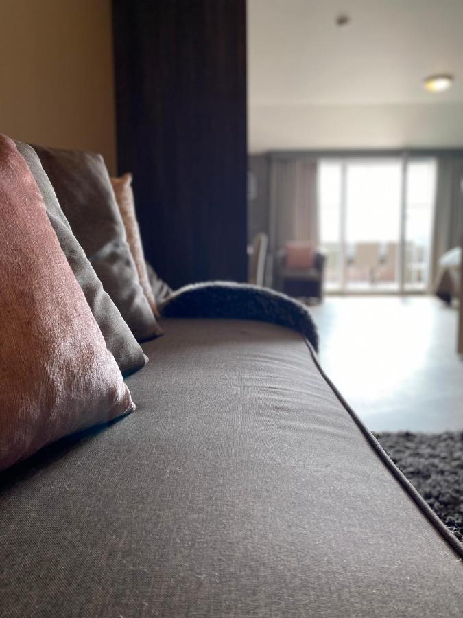 Charmehotel Kruishof Остенде Экстерьер фото