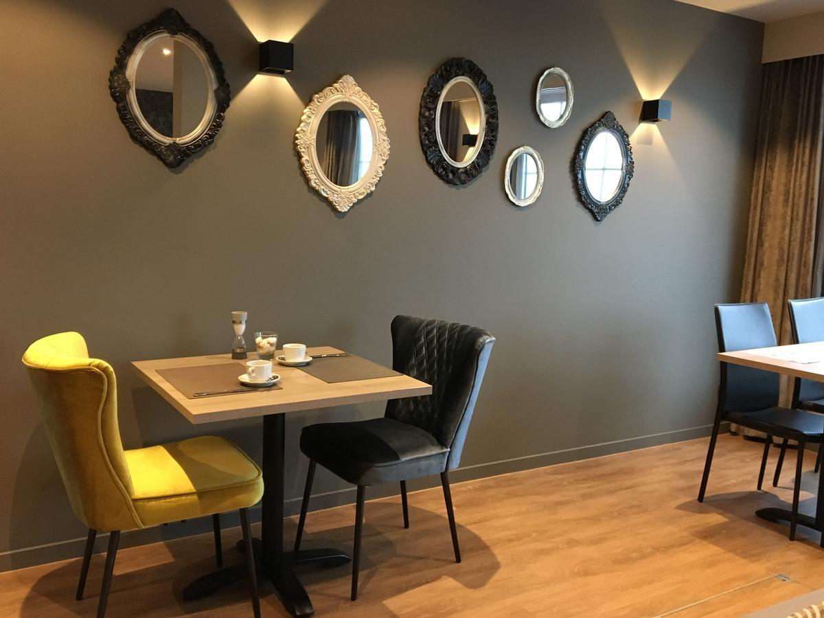 Charmehotel Kruishof Остенде Экстерьер фото